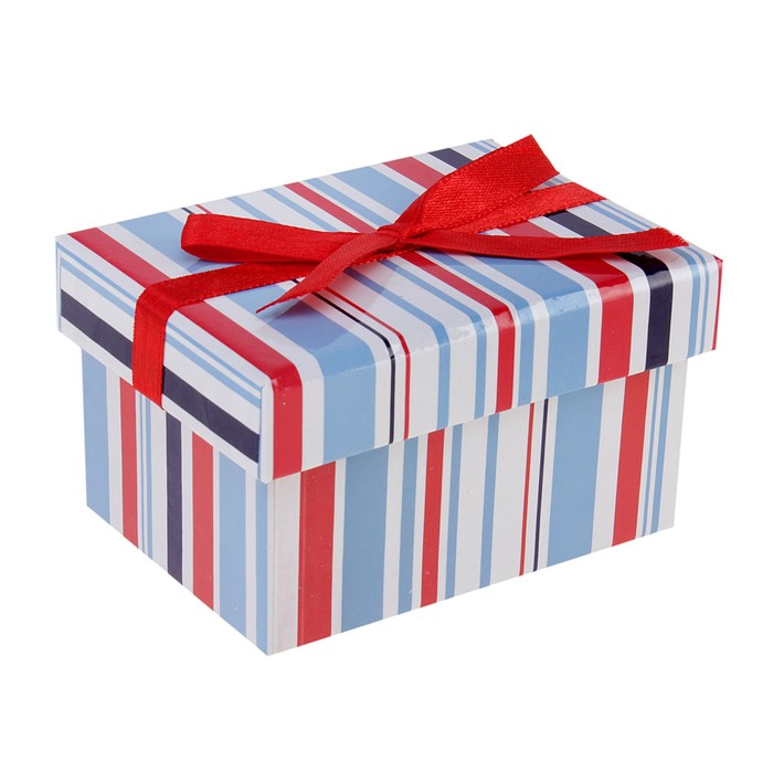 Подарочная коробка 50х50. Подарочная коробка. Коробка для подарка. Подарочная коробка «дети». Подарочные коробки для детей.
